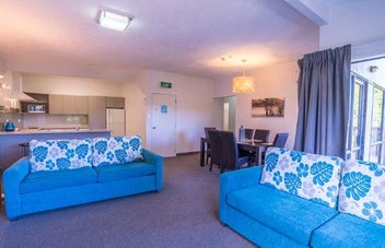 Listing 9 of 11 for Club Paihia 23rd May to 30th May 2 brm 2 bathrm unit sleeps 6
