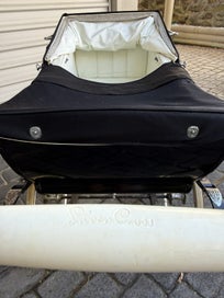 Listing 8 of 10 for Silver Cross 1950s Pram