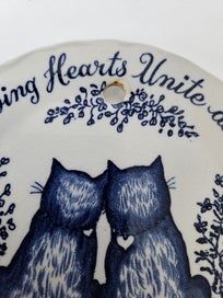Listing 2 of 5 for Staffordshire Cat Plate similar to blue & white Burleigh