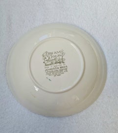 Listing 3 of 5 for Johnson Bros * Dream Town * Large Oval Bowl made in England