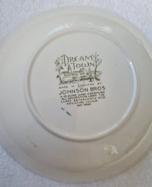 Listing 4 of 5 for Johnson Bros * Dream Town * Large Oval Bowl made in England