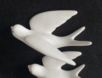 Listing 6 of 11 for 2015 Ceramic Wall Flying Big Swallows Matching Pair Set of 2 in X Condition