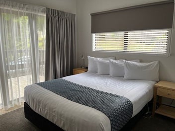 Listing 2 of 4 for Club Paihia Timeshare Fixed Week