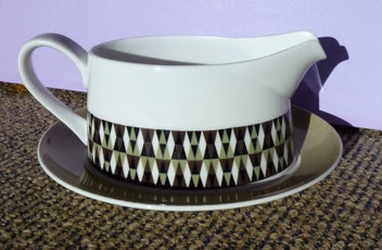 Listing 2 of 3 for Royal Tuscan Fine Bone China MCM Gravy Boat and Saucer ~ CONCERTO Pattern