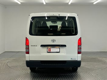Toyota Hiace 2025 photo 5