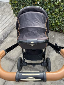 Listing 6 of 6 for Pram & Accessories