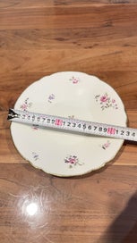 Listing 4 of 5 for Shelley fine bone china plate,