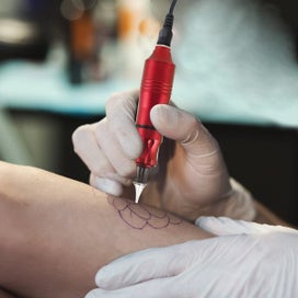 Listing 2 of 6 for Tattoo machine Kit - (NZ Clearance)