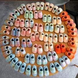 Listing 3 of 9 for Vintage wool baby slippers (new)