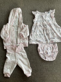 Listing 4 of 6 for Various Baby Clothing