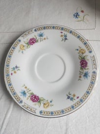Listing 2 of 5 for Bone China Trio