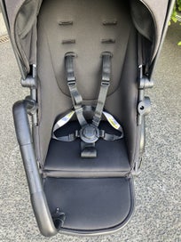 Listing 12 of 20 for Silver Cross Wave - Tandem Stroller Pram