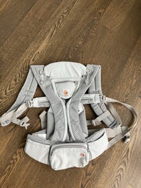 Listing 2 of 4 for Ergobaby Omni Breeze Baby Carrier - Pearl Grey
