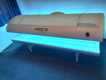 Listing 4 of 4 for Tanning bed