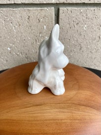 Listing 2 of 6 for BESWICK VINTAGE PORCELAIN SCOTTIE DOG WITH LADYBIRD