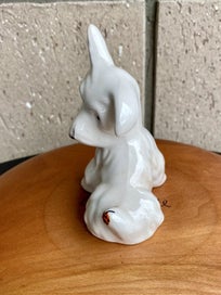 Listing 4 of 6 for BESWICK VINTAGE PORCELAIN SCOTTIE DOG WITH LADYBIRD