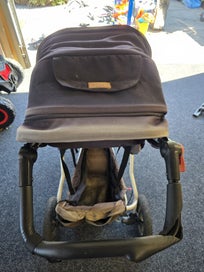 Listing 5 of 7 for Good condition Mountain Buggy