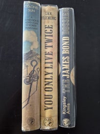 Listing 3 of 3 for Ian Fleming James Bond Books