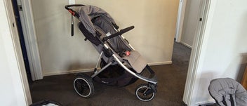 Listing 2 of 14 for Phil & Teds Dash - Double Pram, Bassinette
