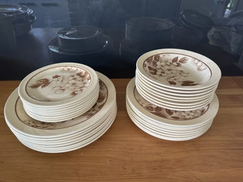 Listing 3 of 7 for Beautiful Vintage Crown Lynn “Rambling Rose” Dinner Set – Bulk Lot