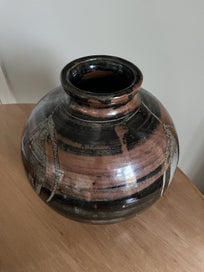 Listing 5 of 7 for Very large studio pottery pot with kowhai or flower markings