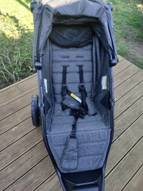 Listing 4 of 10 for Baby Jogger City Elite 2 Pram