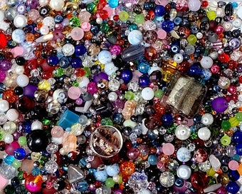 Listing 3 of 3 for *$1 Res* A BIG LOT of 500gms MIXED BEADS INC. 6 STRANDS
