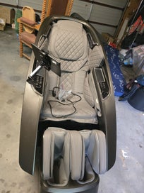 Listing 4 of 5 for Luxury Full Body Massage Chair - Premium Model (Ravos Black)