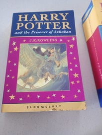 Listing 5 of 18 for Harry Potter book bundle