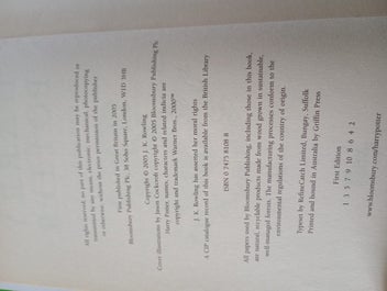 Listing 9 of 18 for Harry Potter book bundle