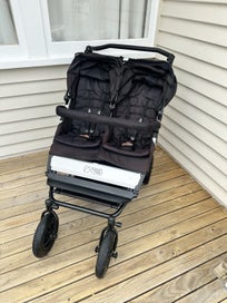 Listing 3 of 6 for Mountain Buggy Duet with Twin Carrycots & Parent Facing Infant Seats