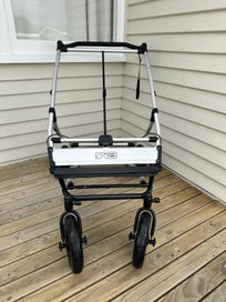 Listing 6 of 6 for Mountain Buggy Duet with Twin Carrycots & Parent Facing Infant Seats