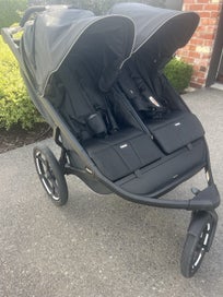 Listing 3 of 5 for Thule double pram