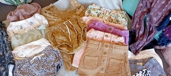 Listing 3 of 14 for Girls bulk. Size 2.