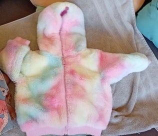 Listing 9 of 14 for Girls bulk. Size 2.