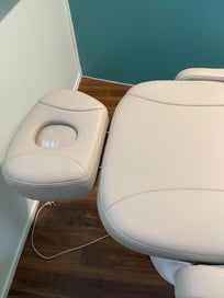 Listing 9 of 9 for Pedicure chair / Massage chair / Massage table