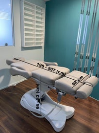 Listing 4 of 9 for Pedicure chair / Massage chair / Massage table