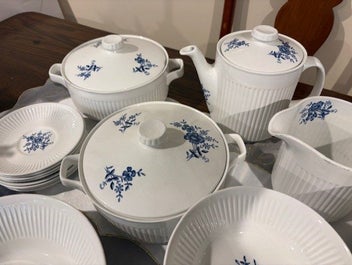 Listing 8 of 20 for 1960s Johnson Brothers Scandia Blue Ironstone China, Charity Auction