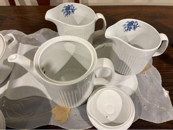 Listing 13 of 20 for 1960s Johnson Brothers Scandia Blue Ironstone China, Charity Auction