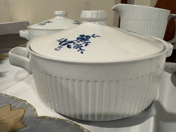 Listing 2 of 20 for 1960s Johnson Brothers Scandia Blue Ironstone China, Charity Auction