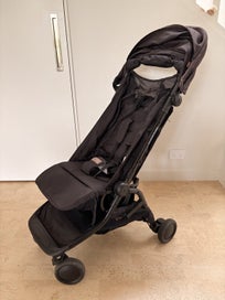 Listing 2 of 3 for Mountain Buggy Nano Pushchair