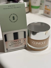 Listing 2 of 2 for Clinique moisture surge gel