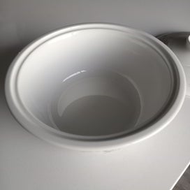 Listing 4 of 8 for Crown Lynn Springfair Large Casserole Dish