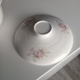 Listing 6 of 8 for Crown Lynn Springfair Large Casserole Dish