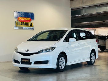 Toyota Wish 2012 photo 5