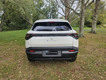 Suzuki E Vitara 2026 photo 5