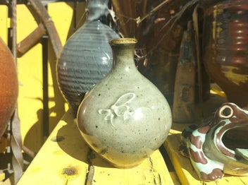 Listing 4 of 5 for NZ Potter Paul Fisher Slip Trailed Stoneware Vase