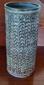 Listing 11 of 16 for <<< HANDSOME POTTERY VESSEL >>>