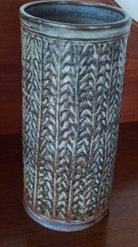 Listing 12 of 16 for <<< HANDSOME POTTERY VESSEL >>>