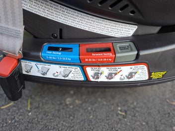 Listing 5 of 10 for 2024 Nuna Rava Car Seat suitable for 0-10yo child